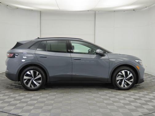 2025 Volkswagen ID.4 Pro