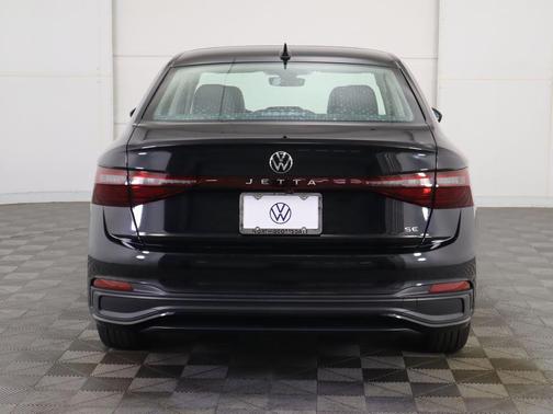 2026 Volkswagen Jetta 1.4T SE