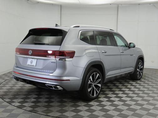 2025 Volkswagen Atlas 2.0T SEL Premium R-Line 4MOTION