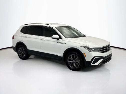 Opal White 2023 Volkswagen Tiguan 2.0T SE