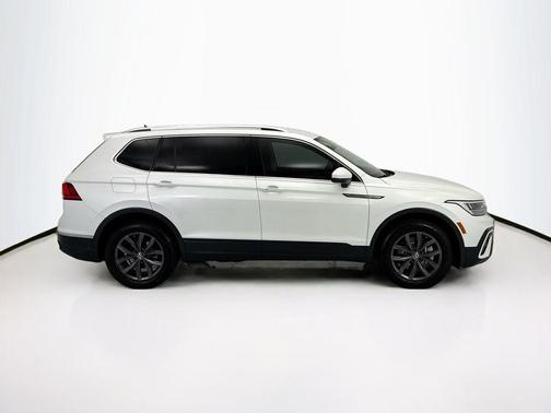 Opal White 2023 Volkswagen Tiguan 2.0T SE