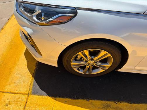 Quartz White Pearl 2018 Hyundai SONATA SEL