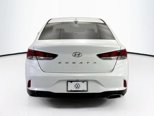 Quartz White Pearl 2018 Hyundai SONATA SEL