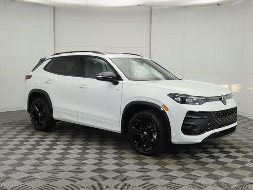 2026 Volkswagen Tiguan 2.0T SE R-Line Black 4MOTION