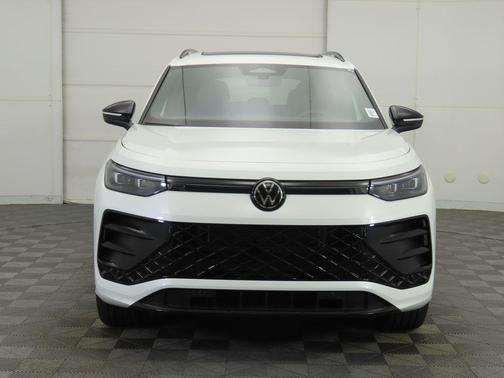 2026 Volkswagen Tiguan 2.0T SE R-Line Black 4MOTION