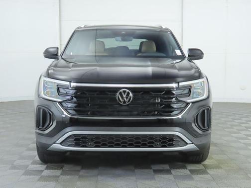 2026 Volkswagen Atlas Cross Sport 2.0T SE w/Technology 4MOTION