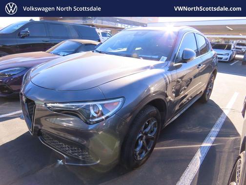 2020 Alfa Romeo Stelvio Base