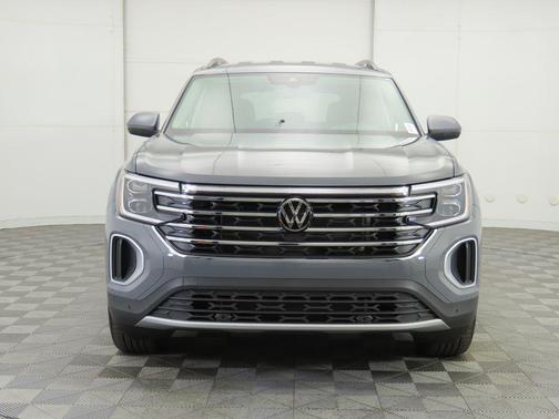 2026 Volkswagen Atlas 2.0T SE w/Technology 4MOTION