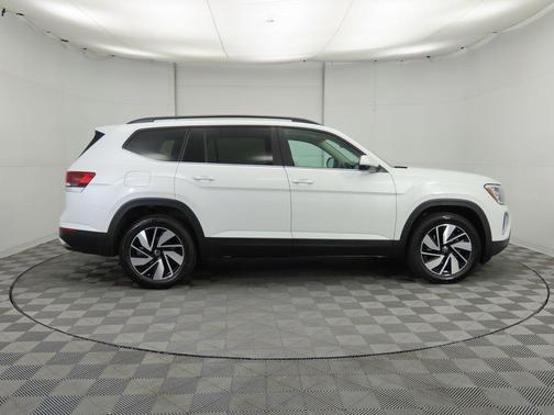 2026 Volkswagen Atlas 2.0T SE w/Technology 4MOTION