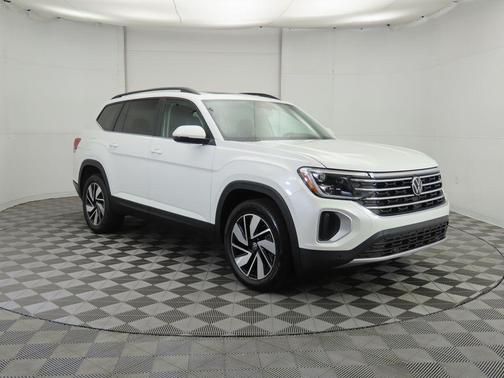 2026 Volkswagen Atlas 2.0T SE w/Technology 4MOTION