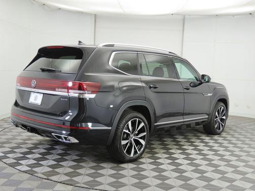 2026 Volkswagen Atlas 2.0T SEL Premium R-Line 4MOTION