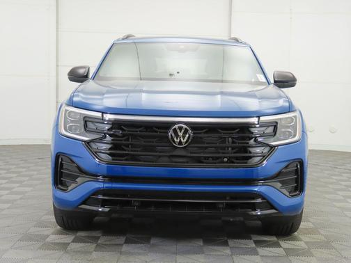2025 Volkswagen Atlas Cross Sport 2.0T SEL