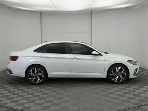 2025 Volkswagen Jetta 1.5T SEL