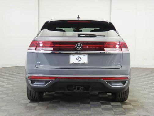 2026 Volkswagen Atlas Cross Sport 2.0T SE w/Technology 4MOTION