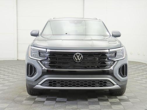 2026 Volkswagen Atlas Cross Sport 2.0T SE w/Technology 4MOTION