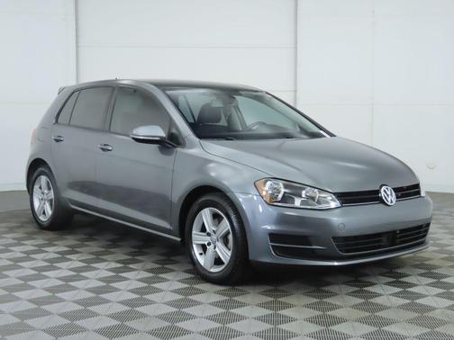2017 Volkswagen Golf TSI Wolfsburg Edition 4-Door