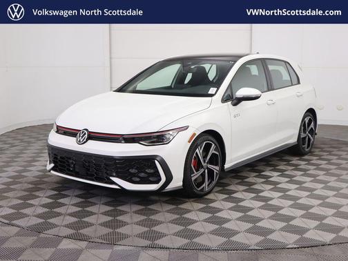 2025 Volkswagen Golf GTI 2.0T SE DSG