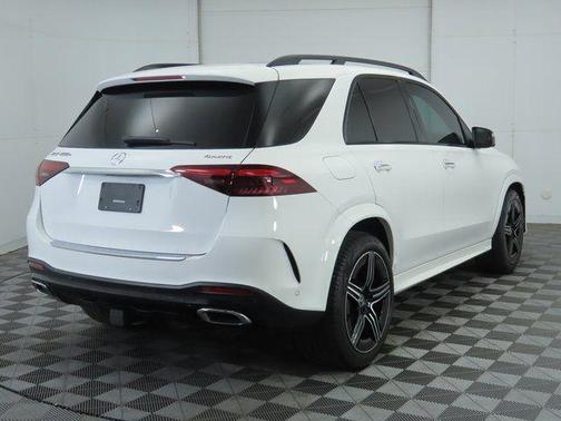 2025 Mercedes-Benz GLE 450e 4MATIC