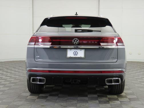 2025 Volkswagen Atlas Cross Sport 2.0T SEL Premium