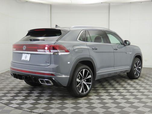 2025 Volkswagen Atlas Cross Sport 2.0T SEL Premium