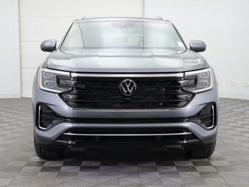 2025 Volkswagen Atlas Cross Sport 2.0T SEL Premium