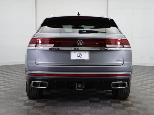 2025 Volkswagen Atlas Cross Sport 2.0T SEL Premium