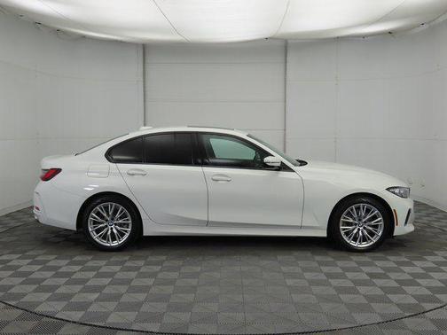 2023 BMW 330 330i