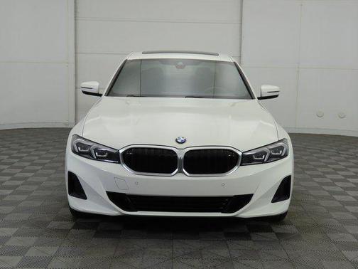 2023 BMW 330 330i