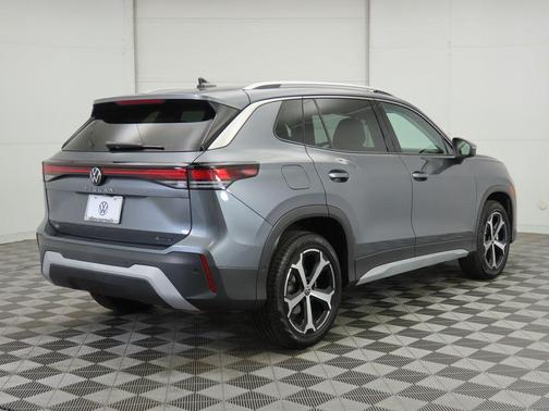 2025 Volkswagen Tiguan 2.0T SE 4MOTION