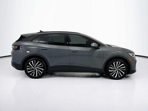 Deep Black Pearl 2024 Volkswagen ID.4 S
