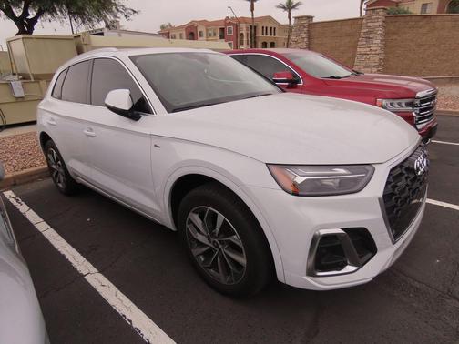 2023 Audi Q5 45 S line Premium Plus