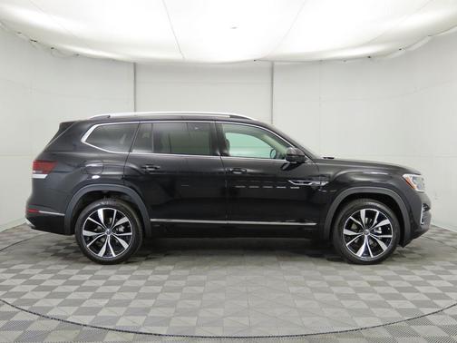 2026 Volkswagen Atlas 2.0T SEL Premium R-Line 4MOTION