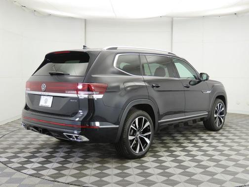 2026 Volkswagen Atlas 2.0T SEL Premium R-Line 4MOTION