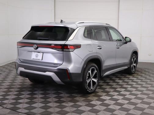 2025 Volkswagen Tiguan 2.0T SE 4MOTION