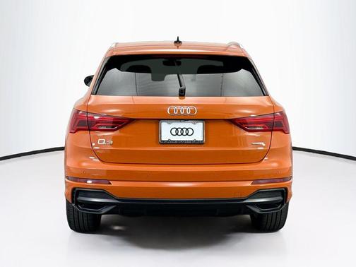 2022 Audi Q3 45 S line Premium Plus
