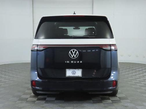2025 Volkswagen ID. Buzz Pro S Plus