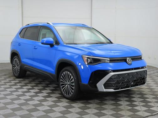 2026 Volkswagen Taos SE