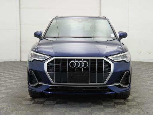 2023 Audi Q3 Premium 45 TFSI S line quattro Tiptronic