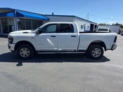 Bright White Clearcoat 2025 RAM 2500 Big Horn