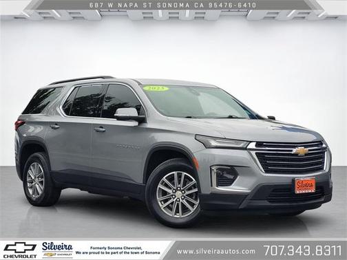 2023 Chevrolet Traverse LT Cloth