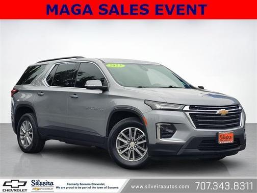 2023 Chevrolet Traverse LT Cloth