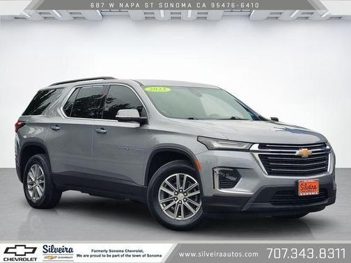 2023 Chevrolet Traverse LT Cloth