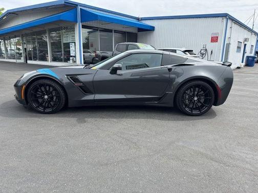 Watkins Glen Gray Metallic 2017 Chevrolet Corvette Grand Sport