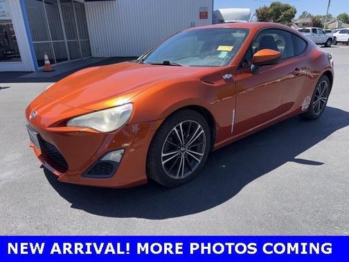 2013 Scion FR-S Base