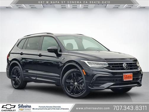 2022 Volkswagen Tiguan 2.0T SE R-Line Black