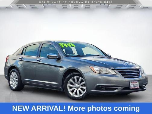 2013 Chrysler 200 Limited