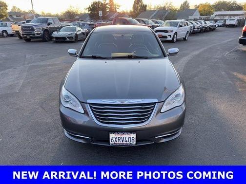 2013 Chrysler 200 Limited