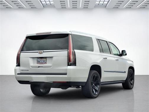 2020 Cadillac Escalade ESV Platinum