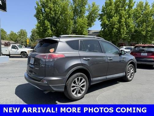 2017 Toyota RAV4 Limited