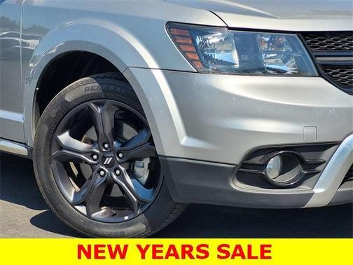 2020 Dodge Journey Crossroad